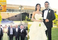 İzmir Arena‘da görkemli düğün