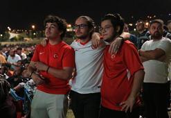 Kayseri'de Hollanda-Türkiye maçı için dev ekran kuruldu!