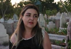 32 yıl sonra hem kendi mezarını buldu hem de gerçek ailesini