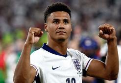 Ollie Watkins: Hayatımdaki en güzel duyguyu yaşadım