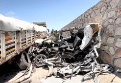 Batman'da TIR'ın altına giren aracın sürücüsü öldü