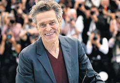 Tiyatro Dafoe’ya emanet
