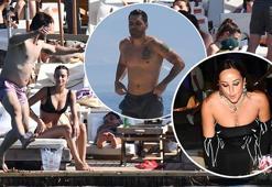 Ünlüler tatilde! Bodrum ve Çeşme'den renkli manzaralar