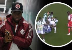 Eski Fenerbahçeli Enner Valencia penaltı kaçırdı! Sahaya taraftar girdi