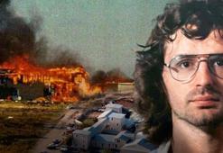 51 günlük tarikat kuşatması! 'Tanrı Kuzusu' silahlandı, 899 kişi işin içinden çıkamadı