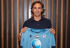 Lazar Markovic'in imza töreninden kareler