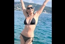 Boğaz’da denize girdi