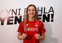 Buse Naz Çakıroğlu: Ekstra bir heyecan yaşıyorum!