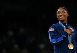 Simone Biles'ten Paris 2024'te altın madalya!