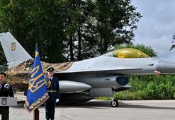 F-16'lar Ukrayna'da resmen havalandı! Zelenskiy poz verdi, konum bilinmiyor