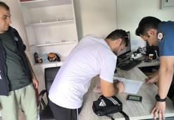 Sultanahmet'te içinde para dolu çanta bulundu! Turiste teslim edildi