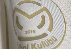 Manisa FK'da Burak Altıparmak ile vedalaşıldı!