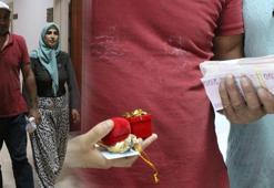 Polis kimliği görmek isteyin vatandaş şüphelendi! Şok gerçek ortaya çıktı