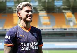 Başakşehir, Berat Özdemir’i resmen duyurdu!