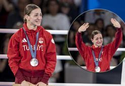Paris 2024'te Buse Naz Çakıroğlu'ndan gümüş madalya