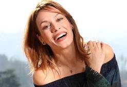 Ebru Cündübeyoğlu, ‘Arka Sokaklar’da!