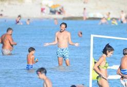 Engin Hepileri ve Beyza Şekerci Çeşme'de! Her şey oğlu için