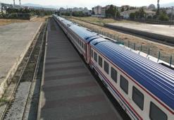 Turistik Tatvan Treni'nde ikinci sefer! 33 saatte tamamlandı