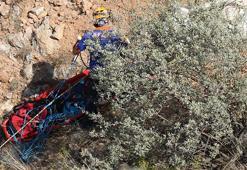 Uçurum faciası! 4 kişi aynı anda can verdi
