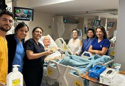 Entübe edildi, 2 kez kalbi durdu! 73 yaşındaki hastadan 7,5 ay sonra haber geldi