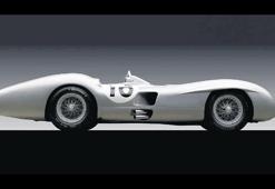 Tarihi arabalar müzayedede