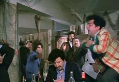 BEŞ MİLYONCUK BORÇ VERİR MİSİN OYUNCULARI VE KONUSU: Beş Milyoncuk Borç Verir Misin filmi konusu nedir, oyuncuları kimler, ne zaman ve nerede çekildi?