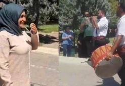 Direksiyon sınavını geçen eşini davul zurnayla karşıladı