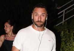 Fırat Çelik'in sahil yürüyüşü