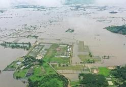 Hayat durma noktasında ülke felaketi yaşıyor! 22 kişi hayatını kaybetti