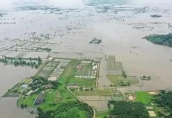 Hayat durma noktasında ülke felaketi yaşıyor! 22 kişi hayatını kaybetti