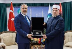 Dışişleri Bakanı Fidan, Kosova İslam Birliği’ni ziyaret etti
