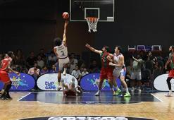 Karşıyaka, Anadolu Efes'i mağlup etti!