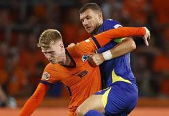 Milli futbolcuların performansı Mourinho'yu sevindirdi