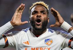 Marius Sumudica'dan Aaron Boupendza açıklaması!