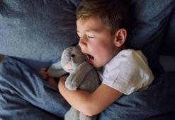 'Çocuğum uykuya dalamıyor' diyen anne-babalar için hayat kurtaran öneriler