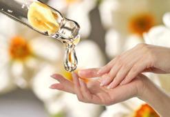 Elleri 20 yaş daha genç gösteren tüyo! Yüz bakımından farksız, kırışıklığa veda edin