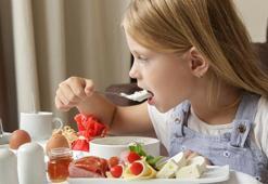 Çocukların gelişimi için olmazsa olmaz! ‘Kahvaltıyı asla atlamayın’