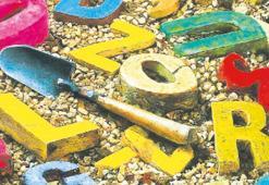 Z sesindeki kalabalık