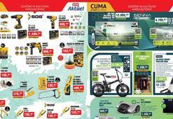 Bu Cuma BİM aktüel kataloğunda hangi ürünler satışa çıktı? BİM markete bu hafta 125 cc Motosiklet, Düdüklü Tencere Seti, Karnıyarık Tenceresi geldi! İşte yeni ürünler listesi...