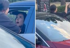 İstanbul'da sürücülerin ters yön kavgası kamerada!