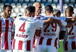 Ümraniyespor, Sakaryaspor deplasmanında kazandı!