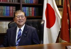 Japonya 27 Ekim'de erken genel seçime gidiyor