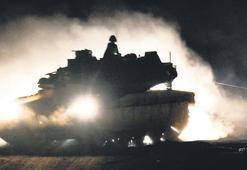 Karadan işgal harekâtı! İsrail, Lübnan'ı topçu ateşleriyle vurmaya başladı