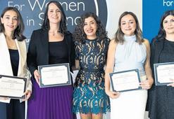 Bilim tutkusunu genç öğrencilere aşılıyor