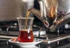 Rizeliler çay demlemenin ince noktasını açıkladı! Çay asla acı olmuyor
