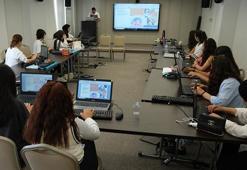 KADEM'in 'Geleceğe İşbaşı' projesi İngiltere'de ödüle layık görüldü