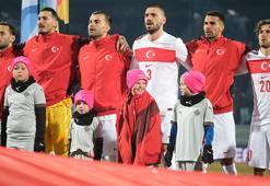 A Milli Futbol Takımı'nın yıldızlarından örnek davranış!