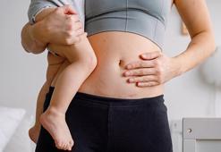 Hamilelik sonrası fiziksel izleri dert etmeyin! Annelik estetiği nasıl forma sokuyor?