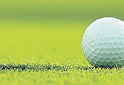 Golf tutkunları Kemer Country’de