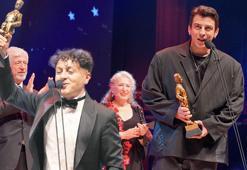 Ödüller sahiplerini buldu